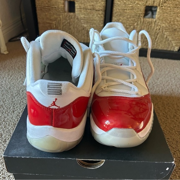 Nike Air Jordan 11 Retro Low Cherry 2016 Size 13 Men’s White Red 528895-102 OG - Picture 6 of 12